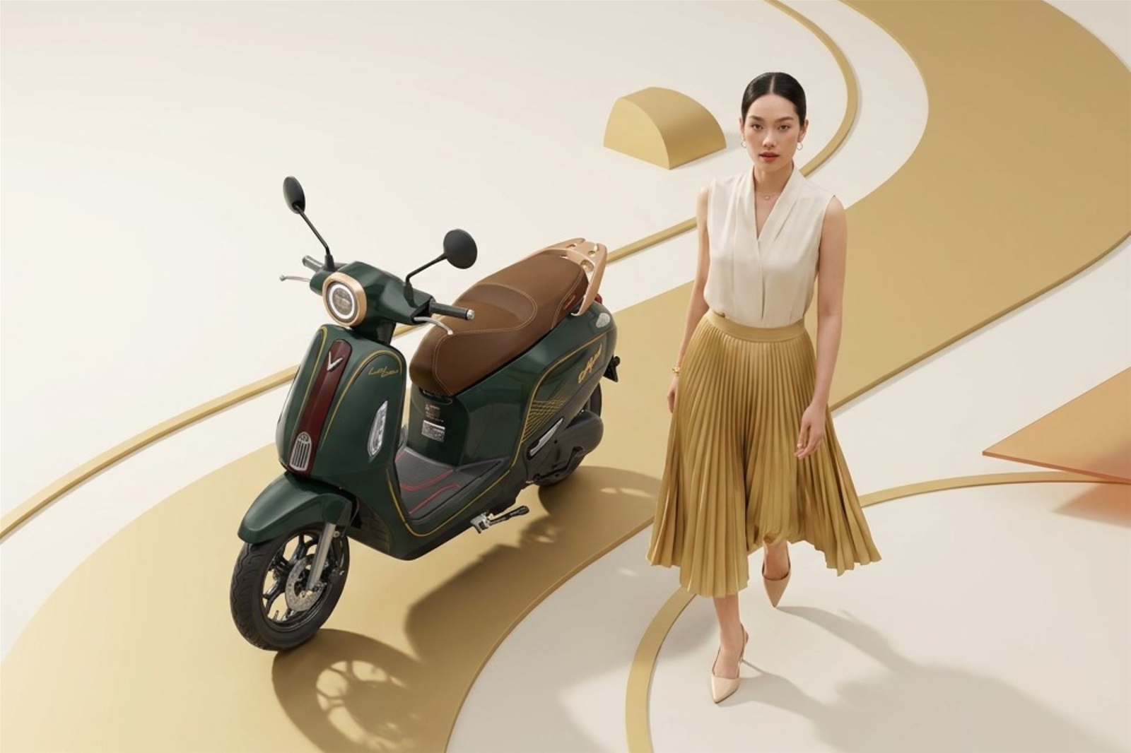 Evo Grand Premia, Evo Grand Limited giá từ 24,9 triệu đồng sau ưu đãi