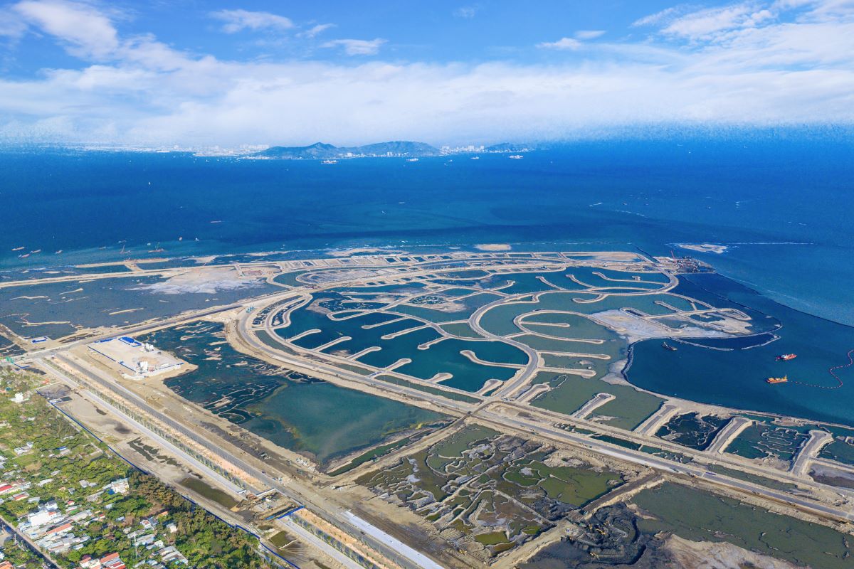 Vinhomes hỗ trợ khách hàng giữa cơn bão lãi suất 