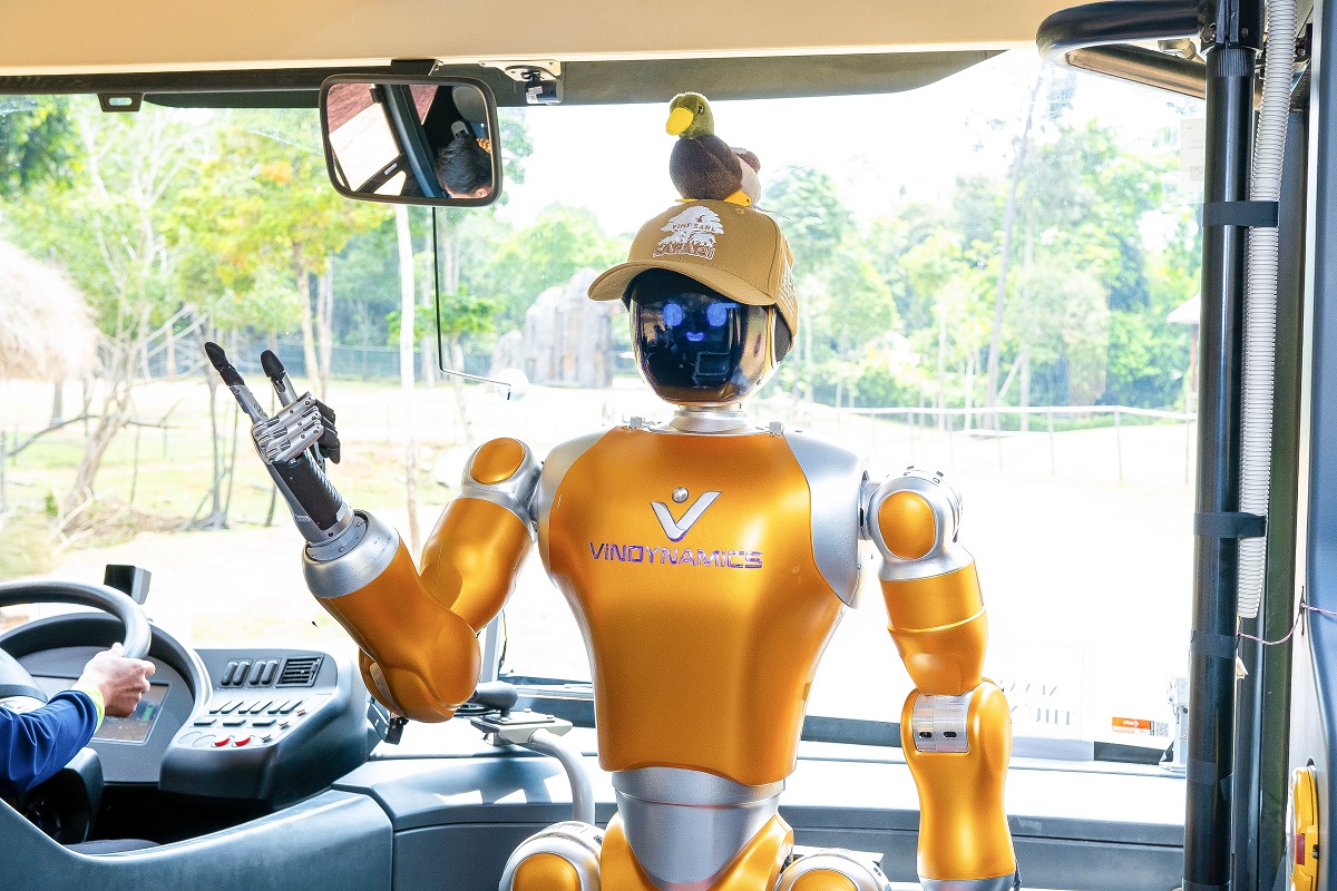Vindynamics ra mắt robot hình người tại 2 sự kiện công nghệ hàng đầu thế giới