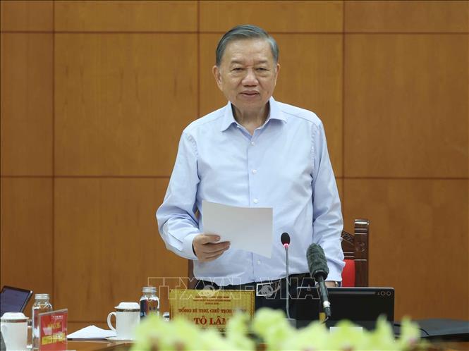Tổng Bí thư, Chủ tịch nước Tô Lâm chỉ đạo đổi mới thực chất công tác cán bộ