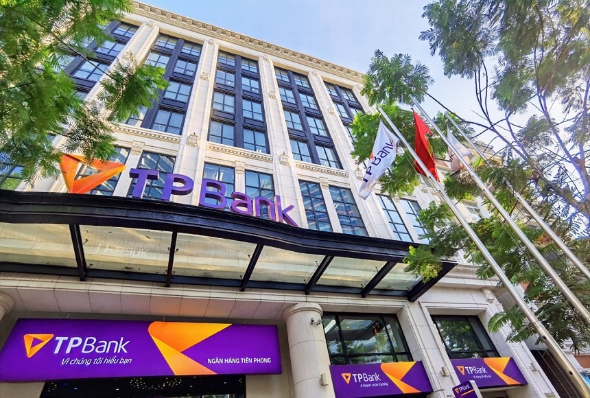 TPBank tăng trưởng lợi nhuận tích cực, cổ phiếu TPB tăng hết biên độ nhiều phiên