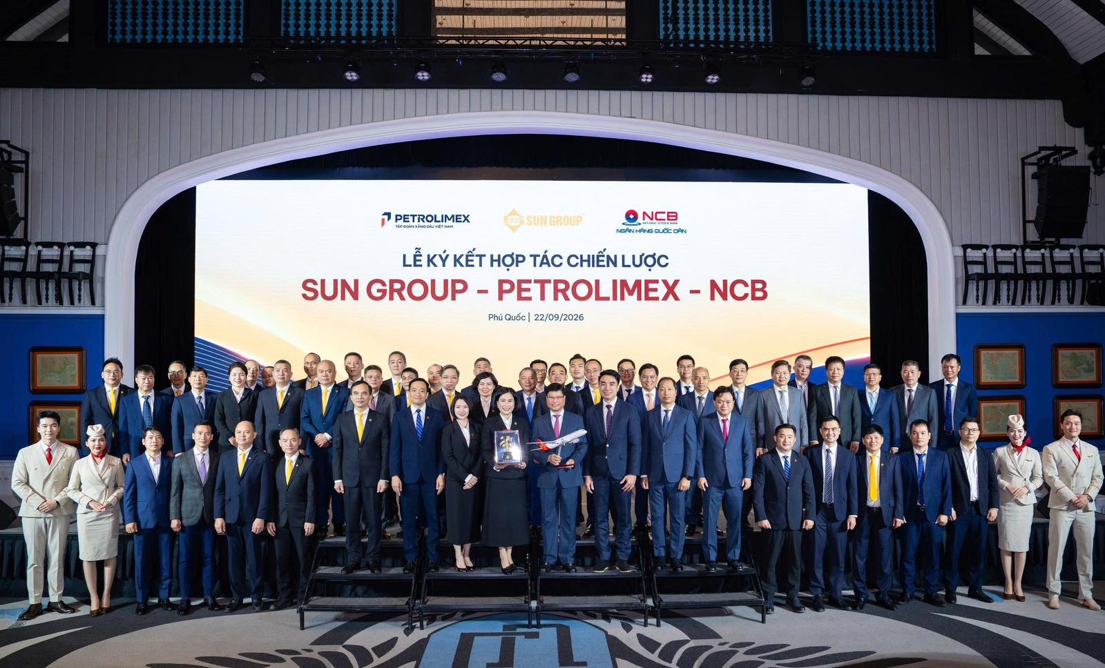 Sun Group - Petrolimex hợp tác chiến lược, hướng tới APEC 2027